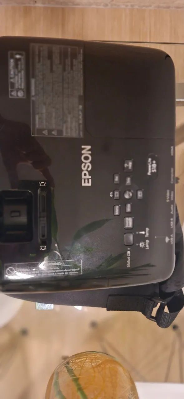 Projetor - Epson S18+  - Top - pouquíssimo uso  - Foto 3