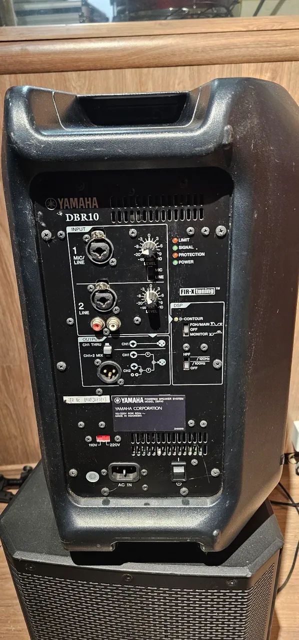 Yamaha dbr10 - Caixa ativa 