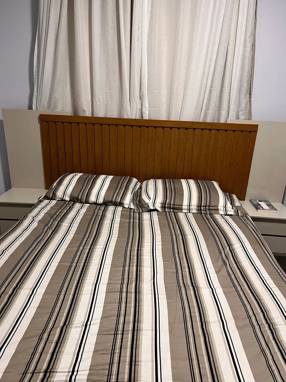 Cabeceira de cama com criado mudo  - Foto 5