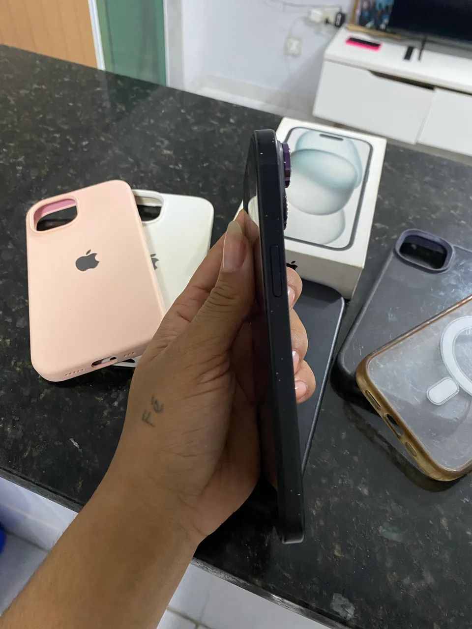 iPhone 15 128gb  Completo - Foto 3