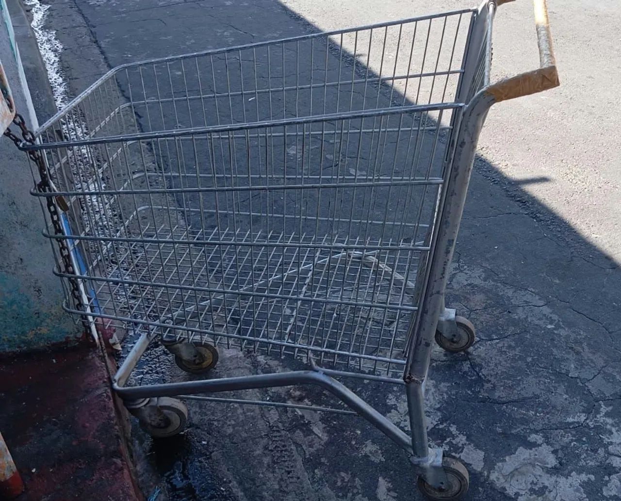 Carrinho de supermercado  - Foto 3
