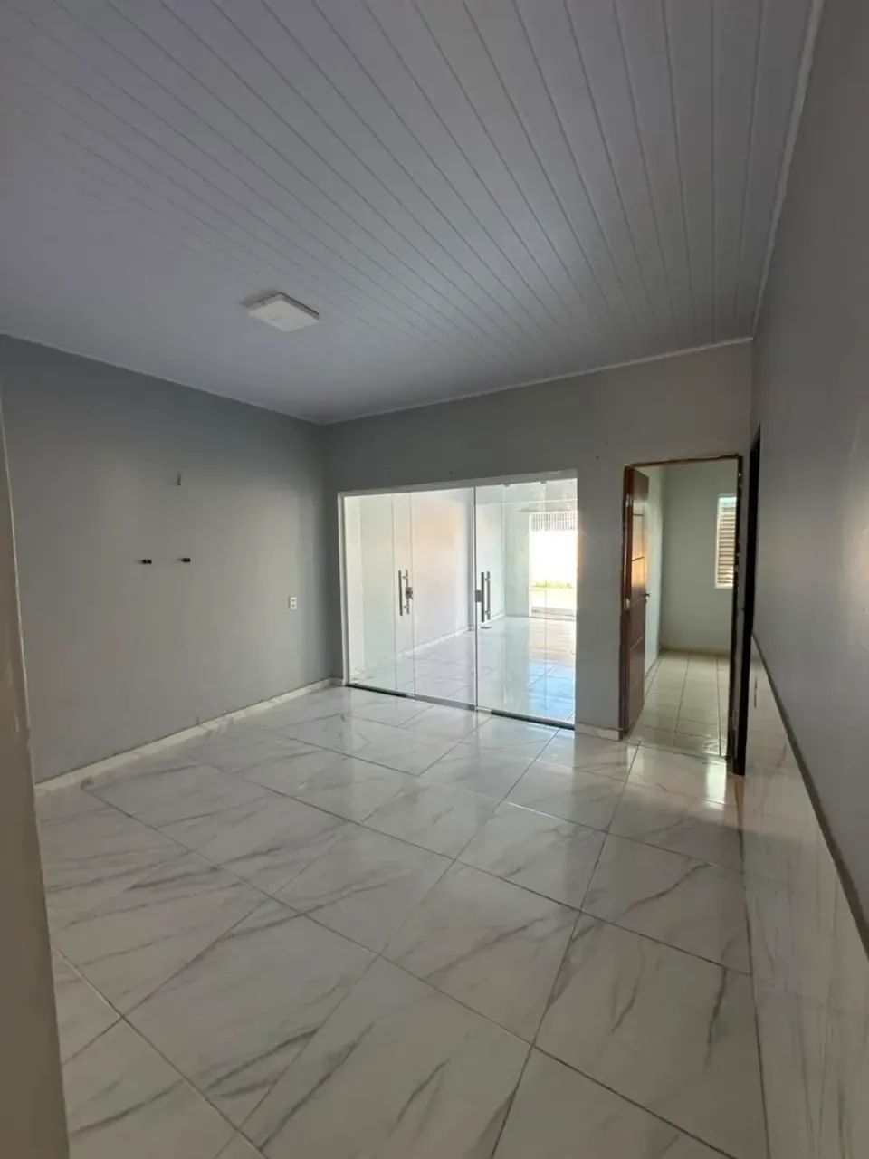 Casa de 3 Quartos no Parque Vitoria 2.200 Reais - Foto 2