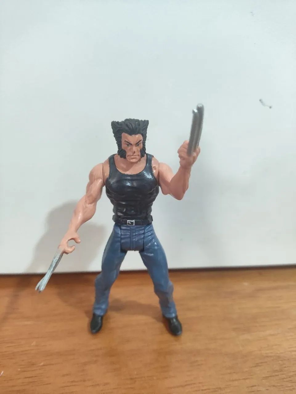 Miniatura boneco Wolverine Marvel universe hero blade Logan Hasbro original  - Foto 2