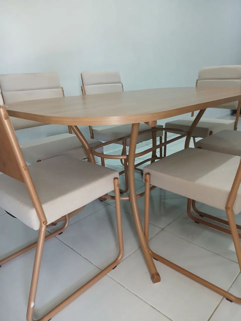 Vendo mesa de jantar 6 lugares em ótimo estado - Foto 2