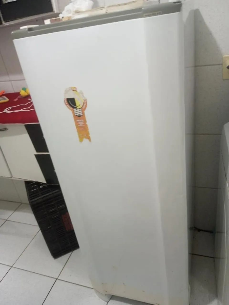 Vende_se geladeira 