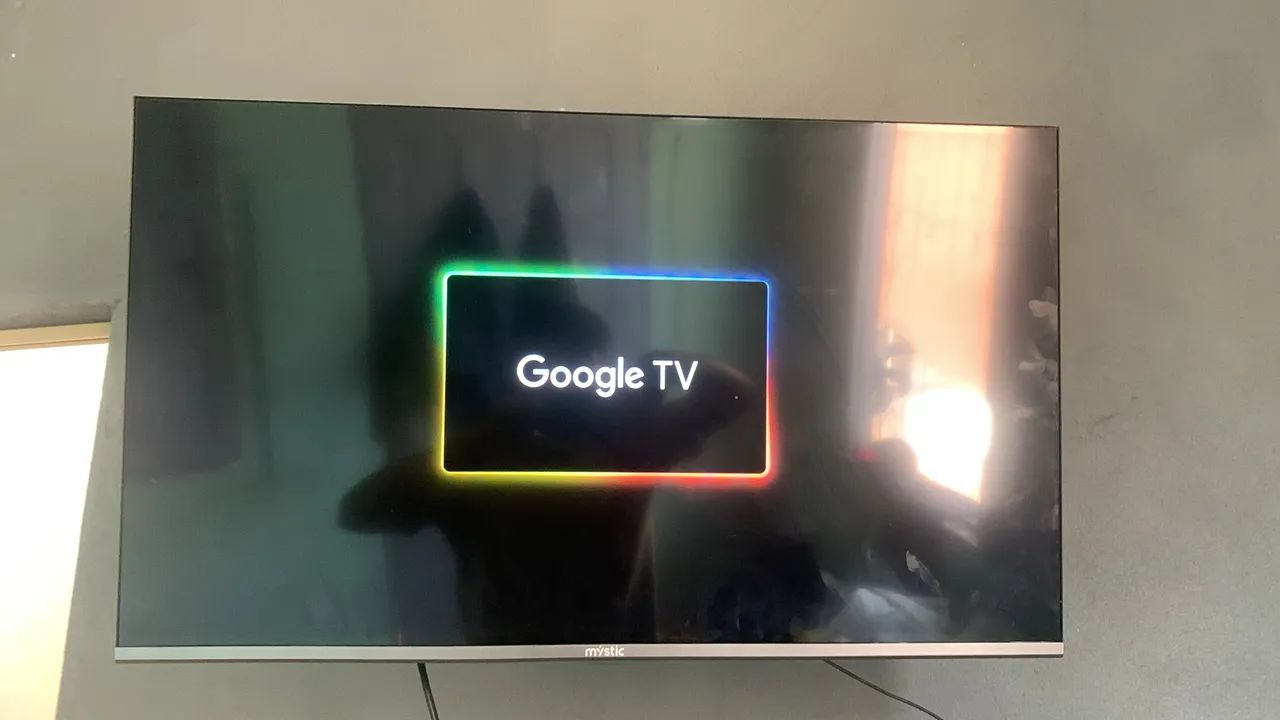 Tv Mystic, 32 polegadas, sem defeitos apenas 4 meses de uso 700$