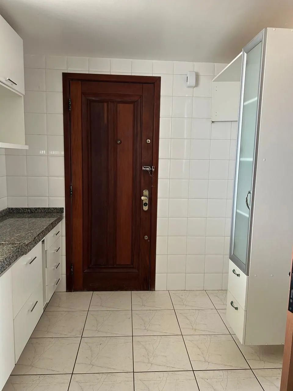 Alugo apartamento no edifício Toulon - Foto 2