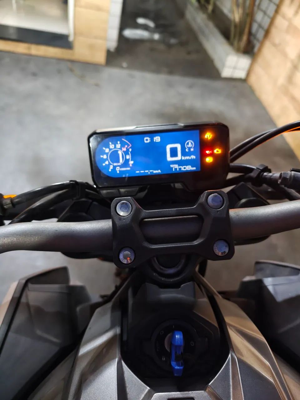 CB 650r - Foto 3