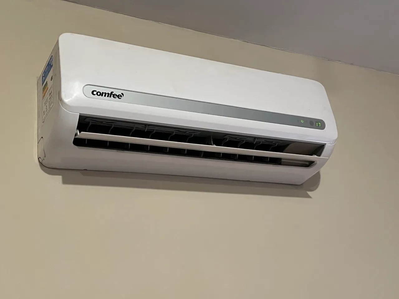 Ar condicionado 12000 Btus Comfee