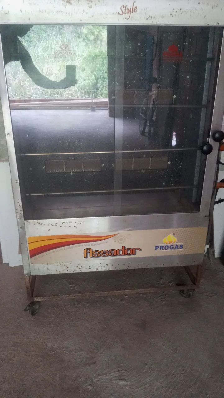 Maquina de assar frango