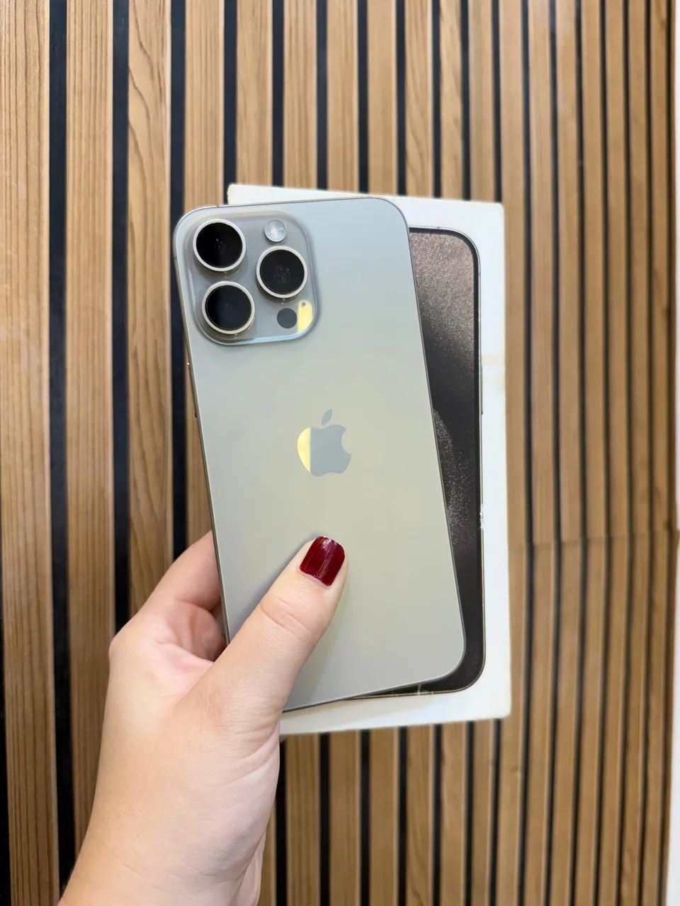 iPhone 15 Pro Max 256gb com garantia Kaiser iPhones 