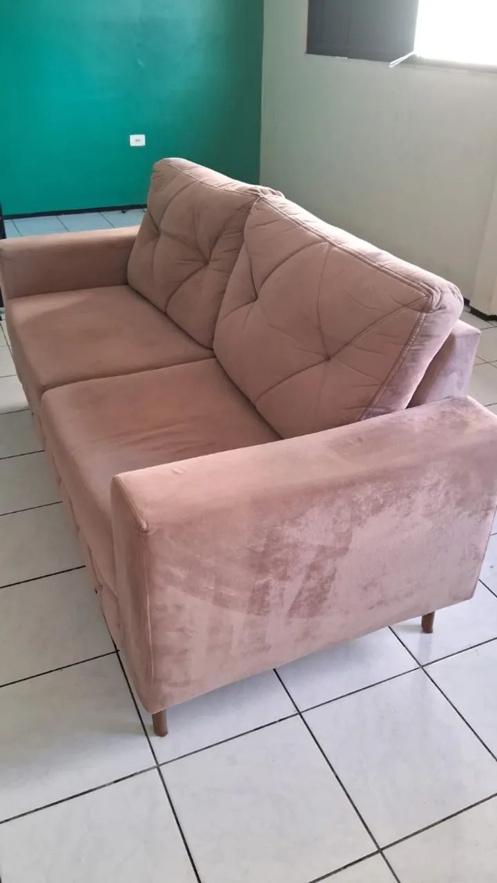 Sofá 2 lugares em suede. - Foto 2