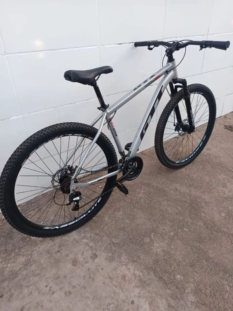 Vendo bicicleta aro 29 - Foto 2