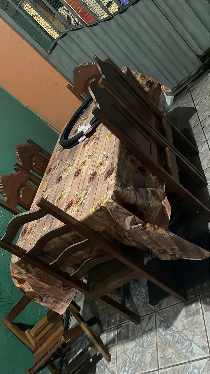 Mesa de 6 lugares 