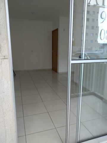 Apartamento de 2 quartos em Morada de Laranjeiras - Foto 2