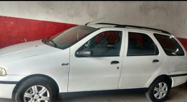 Vendo um carro palio weekend completo Esta emplacado o carro esta bem conservado - Foto 2