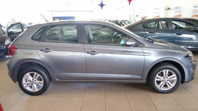 Polo 1.0 turbo comfortline automatico 2018 - Foto 7