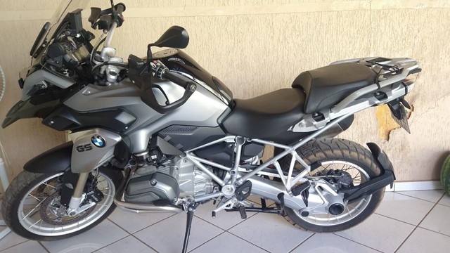 MOTO BMW 1200 CC