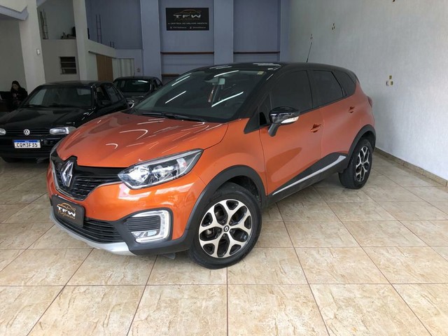 RENAULT CAPTUR INTENSE 1.6 2018