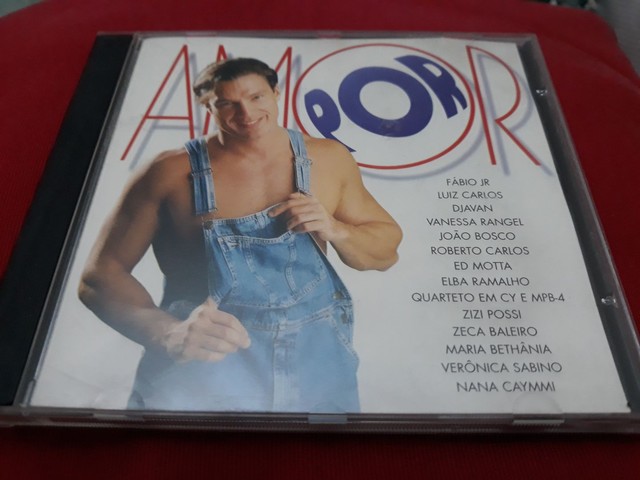 CD Por amor nacional