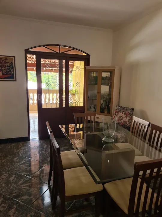Linda casa no Altos do Itavuvu