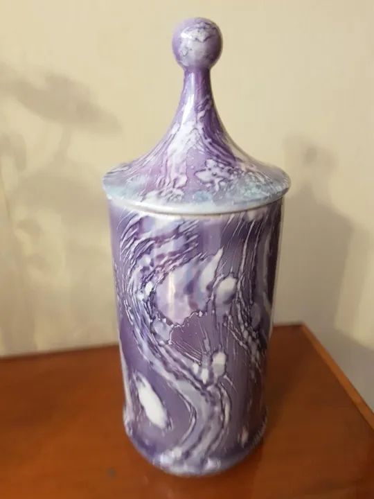 Pote de cerâmica c/ tampa em Cerâmica Roxo 35 cm x 13 cm x 13 cm