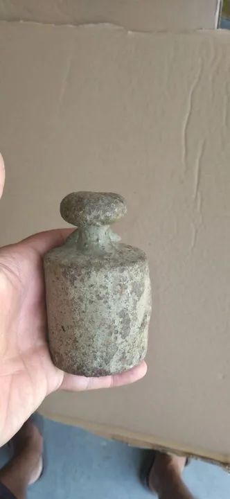 Peso de Ferro Antigo de 2 kgs - Foto 2