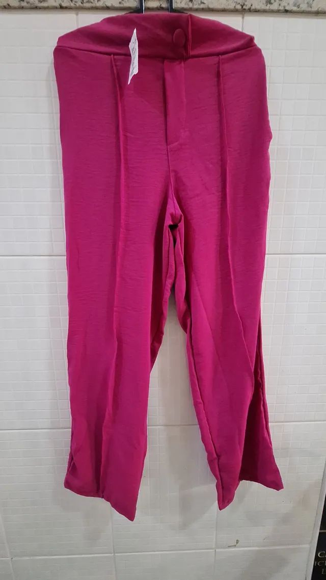 Calça pantalona rosa P em crepe 
