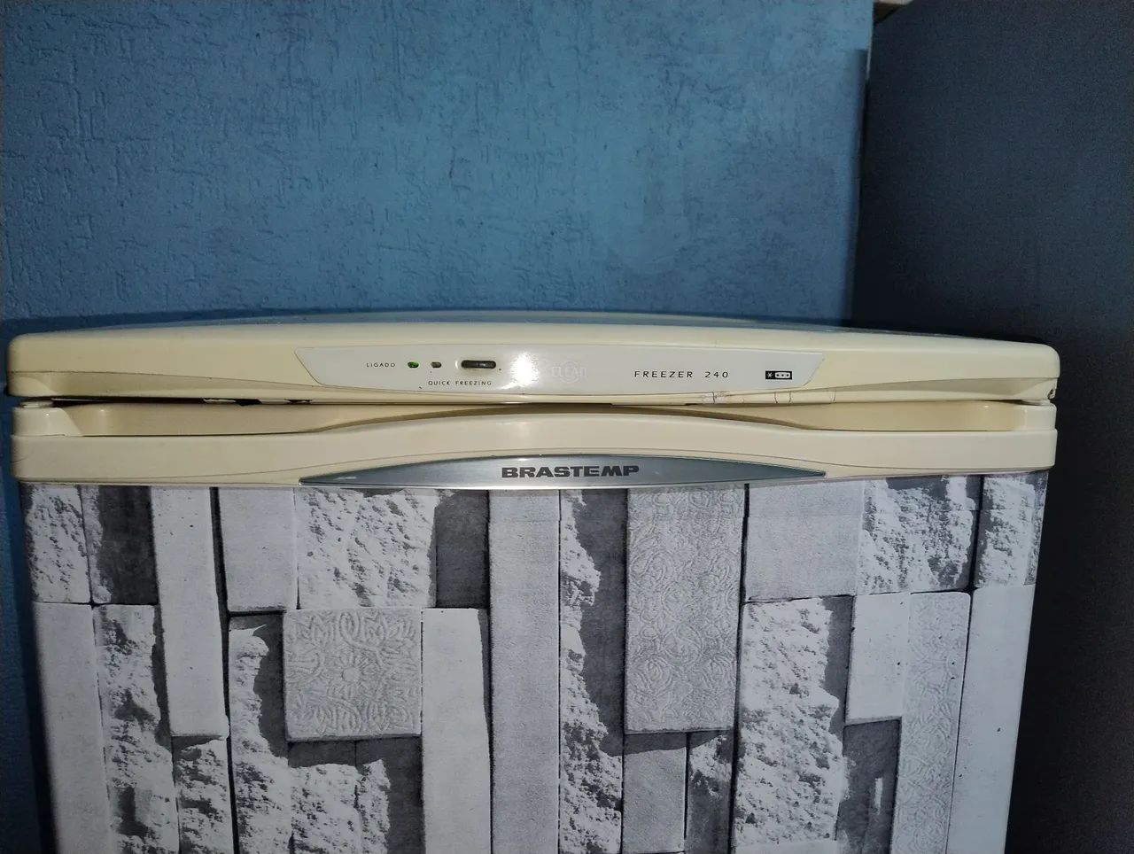 Freezer Brastemp bem conservado apenas 650,00 - Foto 2