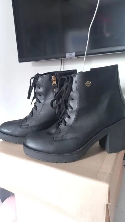 Bota Coturno Feminina Preta - Foto 2