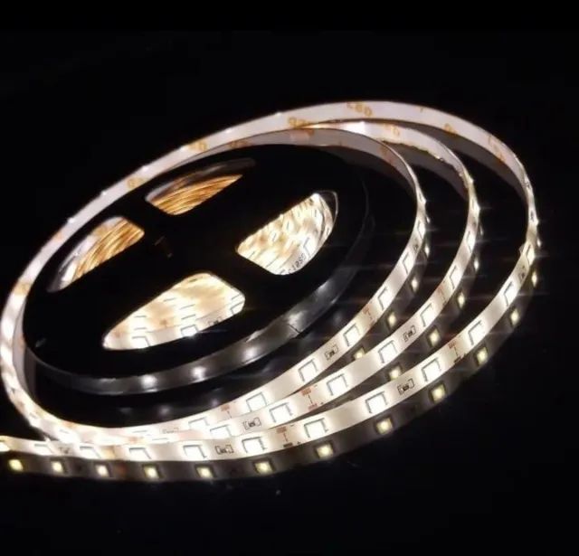 Fita Led branca quente 5 metros  - Foto 2