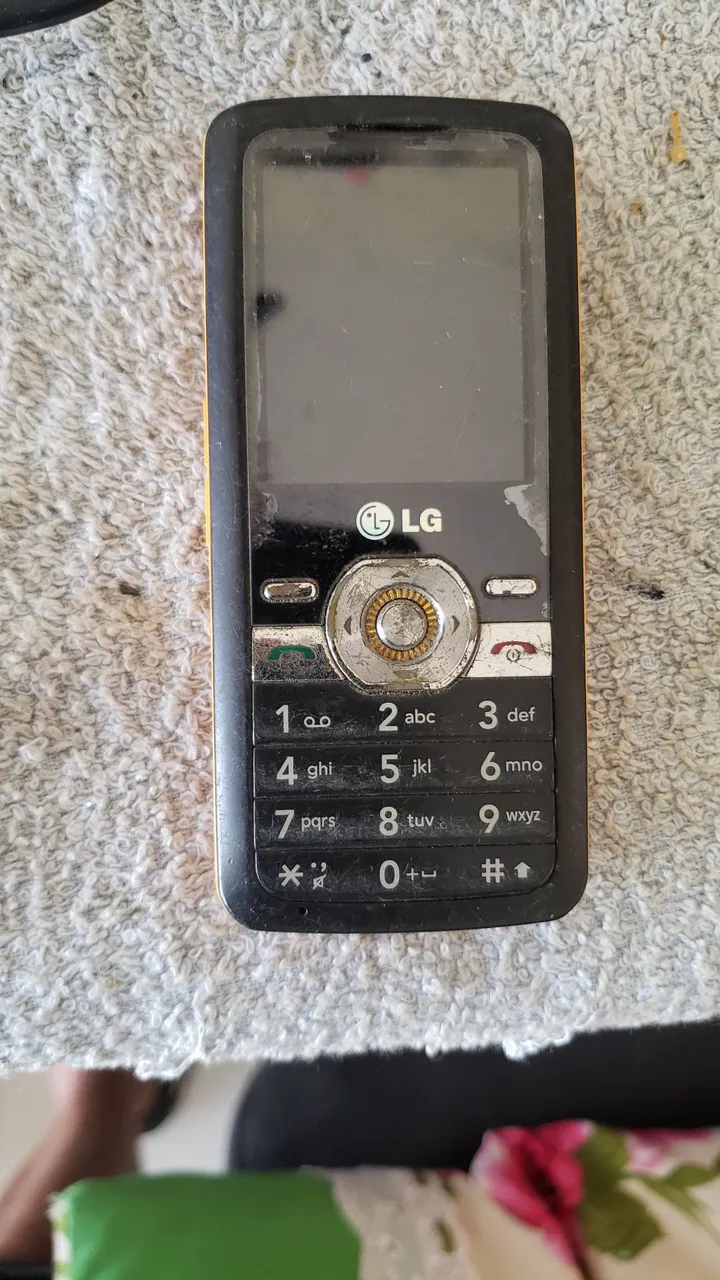 LG G205