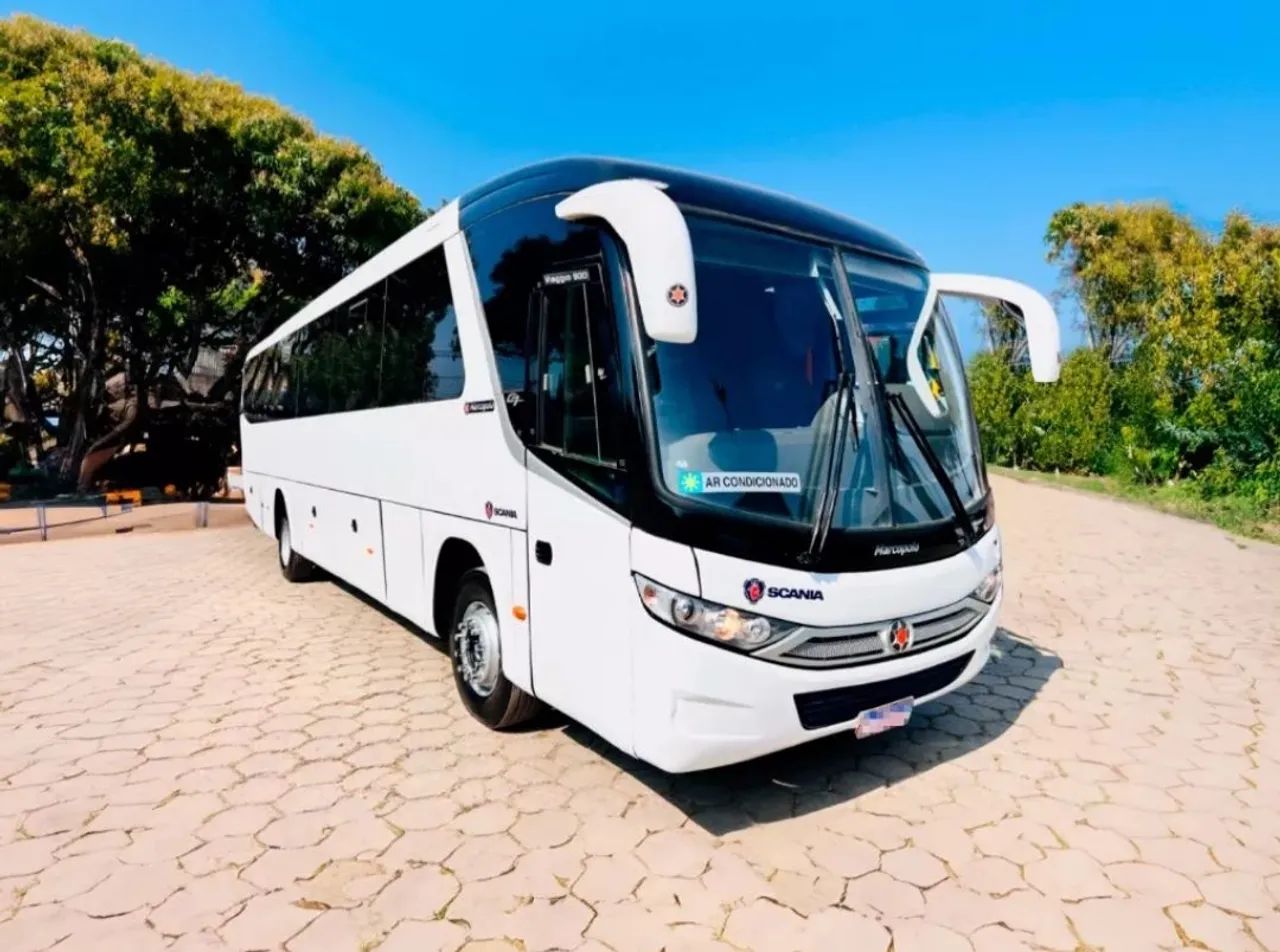 Ônibus G7 Viaggio 900 (Motor Dianteiro) - Ano 2015