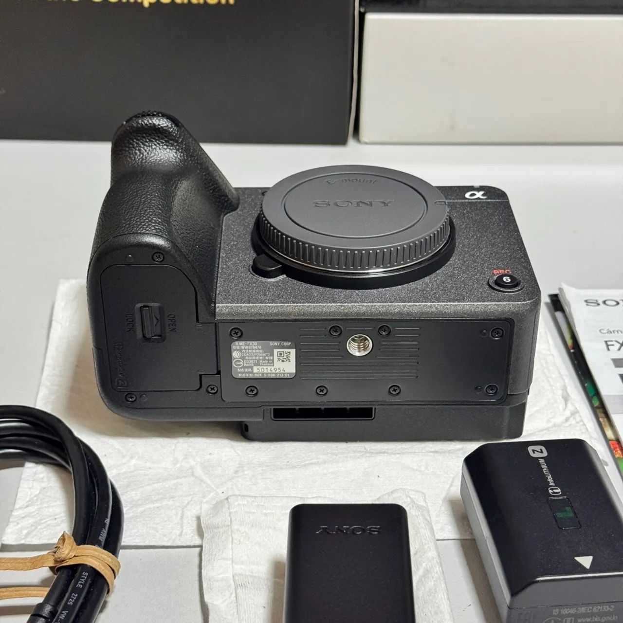 Câmera Sony FX30 Cinema (Nova - Sem Caixa) - Foto 4