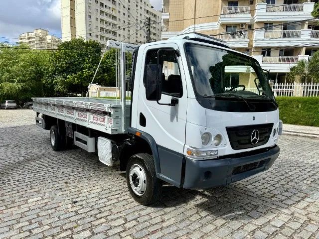 Mercedes Benz Accelo 1016 2012 único dono  - Foto 8