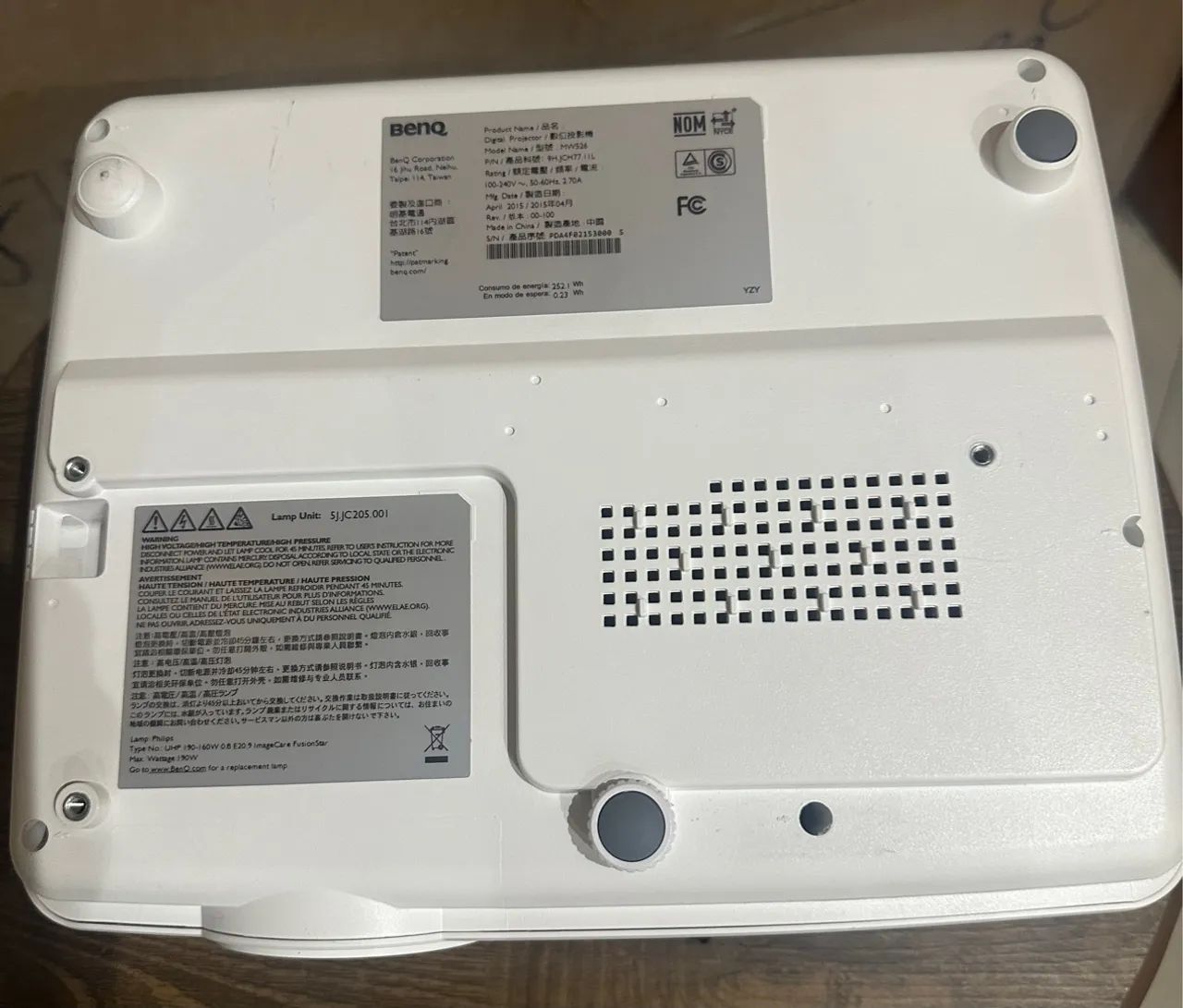 Projetor BenQ MW526 - 3200 lumens - Foto 3