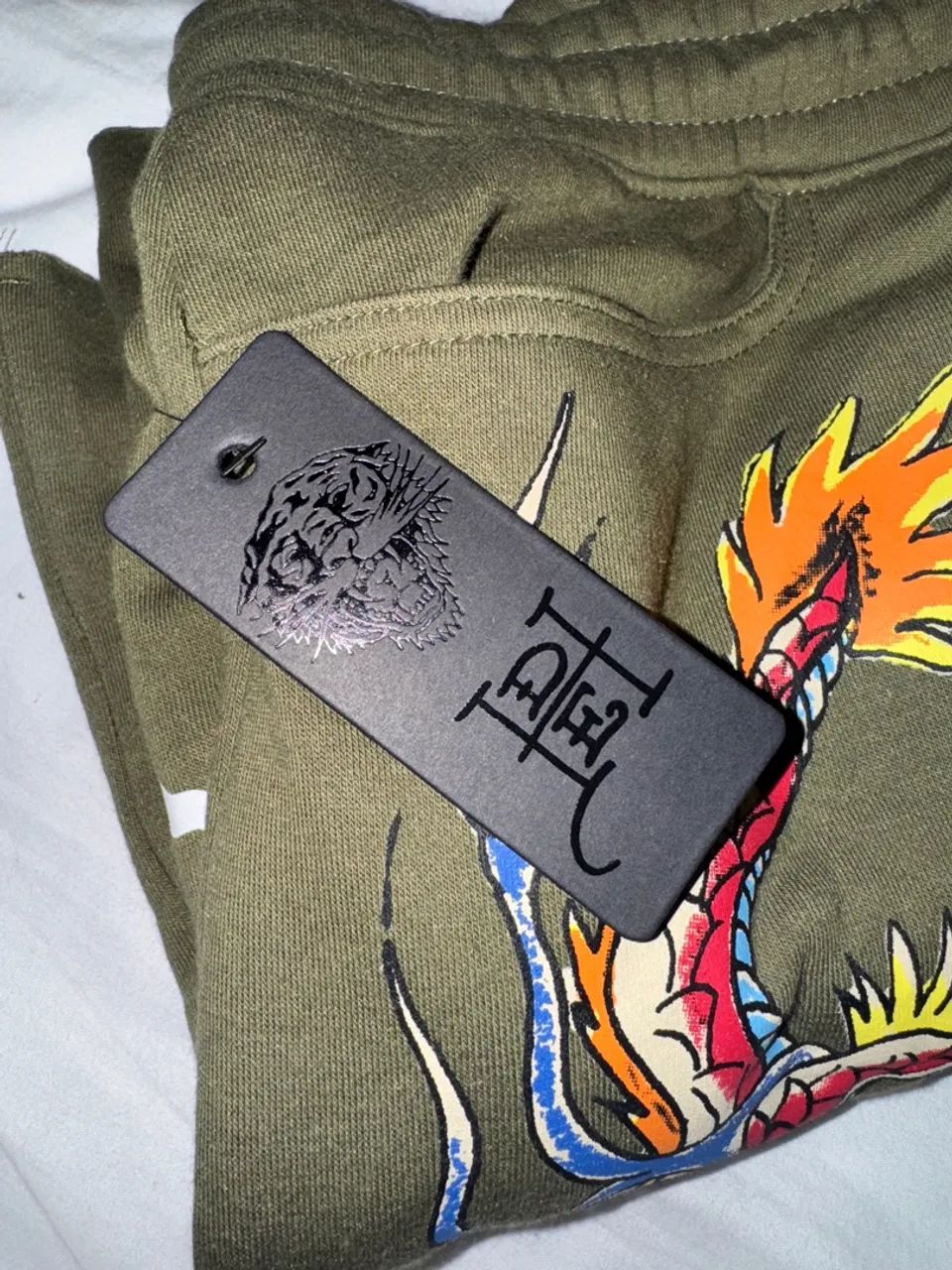 Shorts de Moletom Ed Hardy Dragon Tattoo Verde - Foto 4