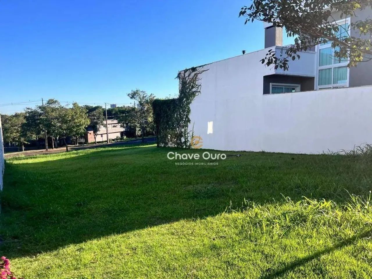 TTerreno em Condomínio fechado, Jardins de Monet, medindo 325m². - Foto 3