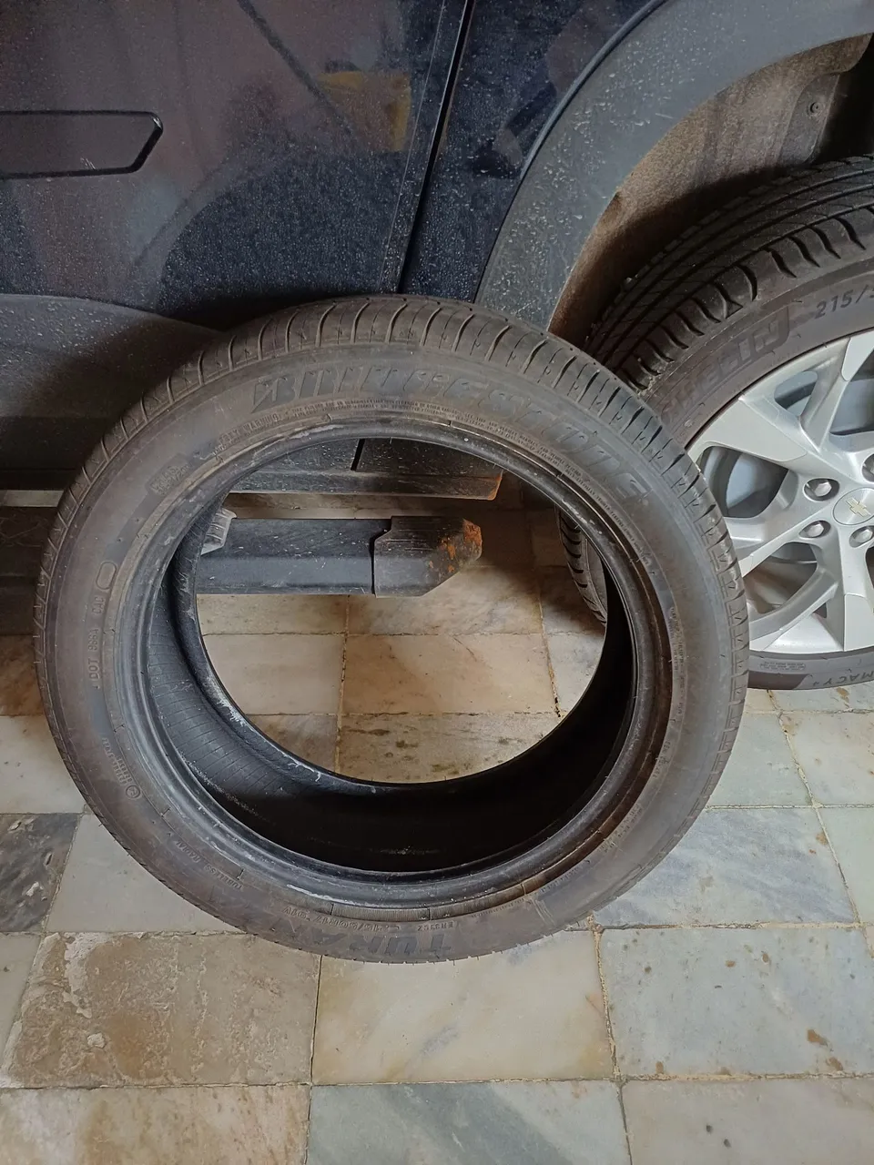 Pneu Bridgestone Turanza 215/50 R17
