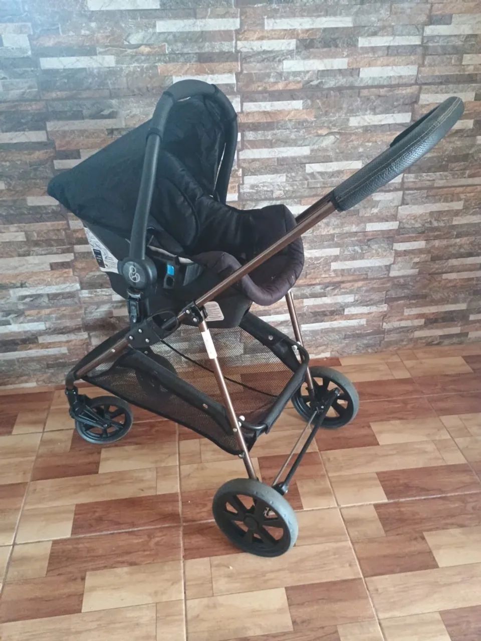 Carrinho Moisés + bebê conforto Galzerano  - Foto 2