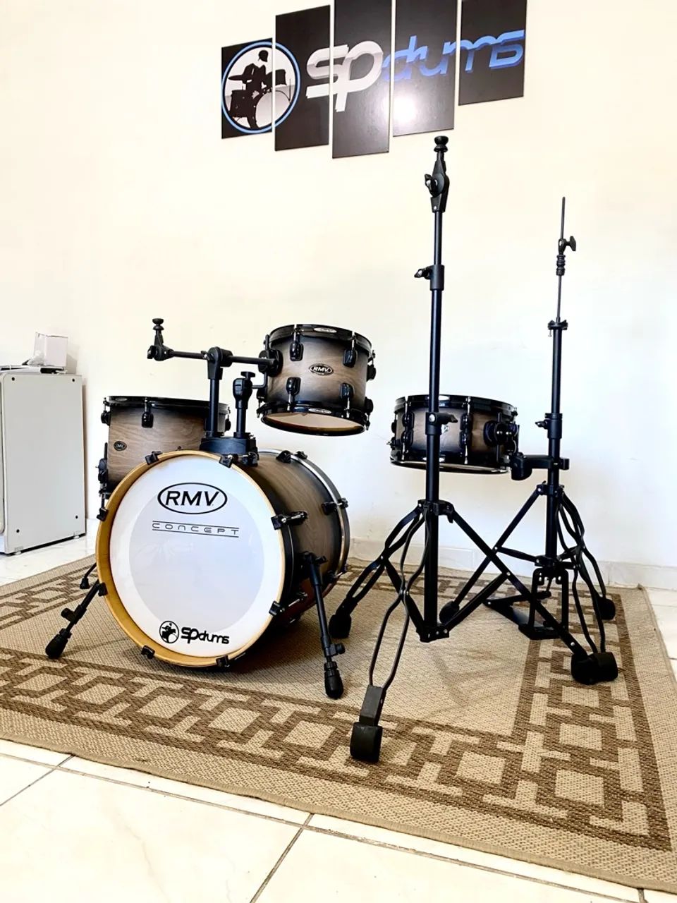 Bateria Rmv Compass Profissional Compacta Bumbo 18 Polegadas Com Ferragens 