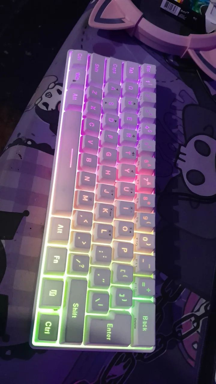 Teclado branco rgb pequeno