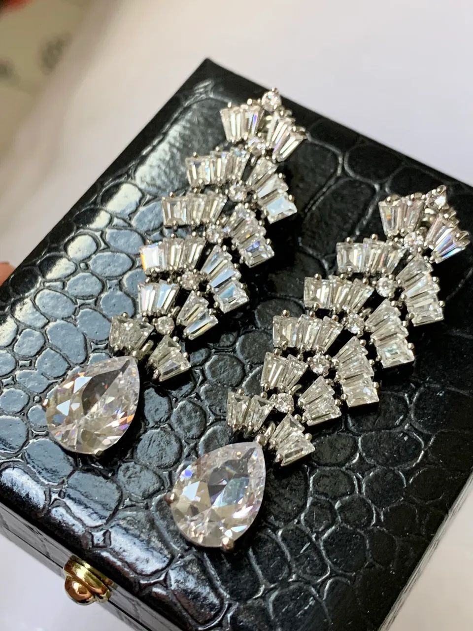 Brinco Semijoia Sofisticado - Foto 3