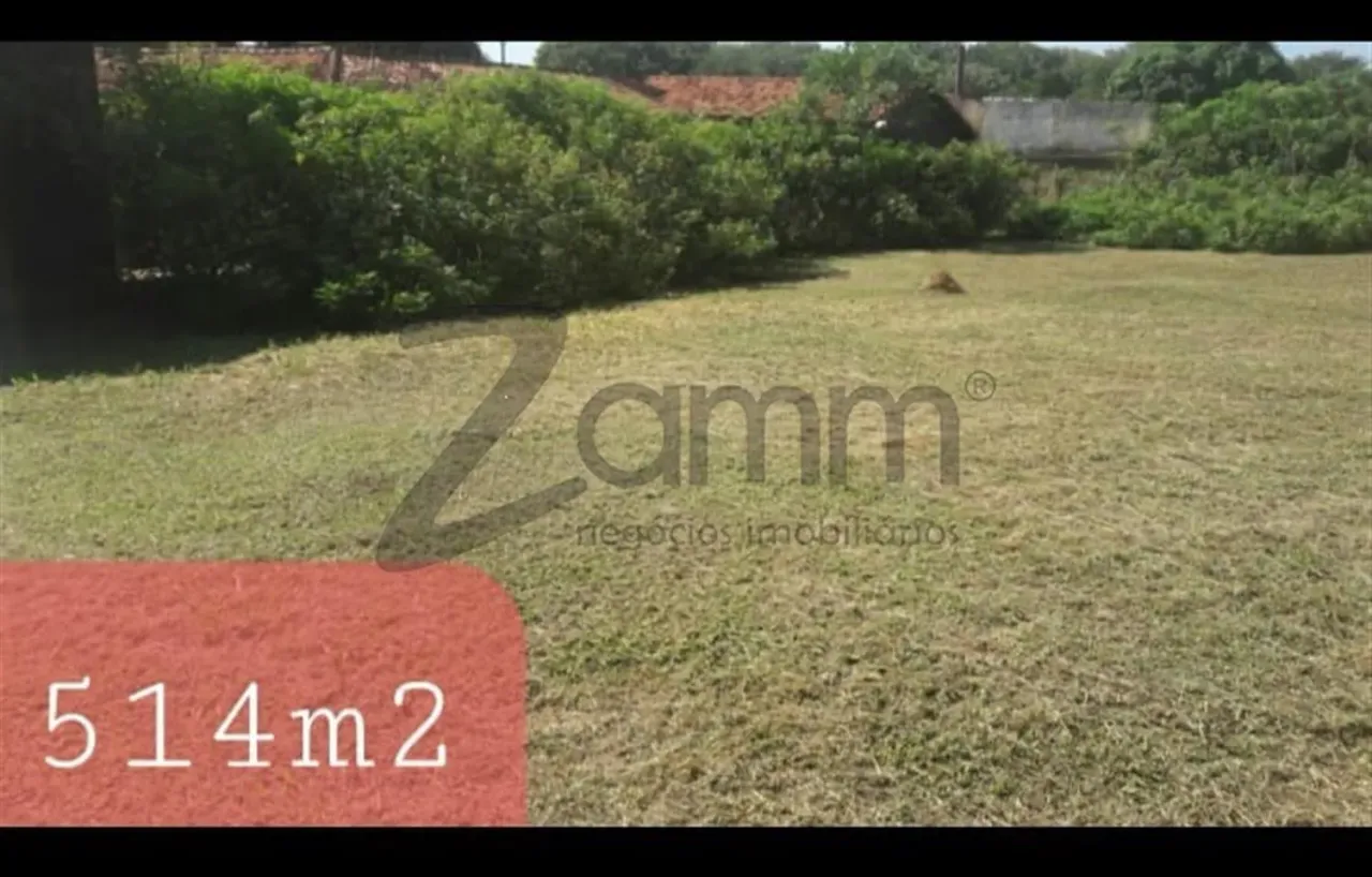 Terreno à venda no Parque Xangrilá, Campinas/SP. Localizado na área nobre do condomínio, e