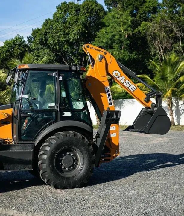 RETROESCAVADEIRA Case 580 N  - Foto 4