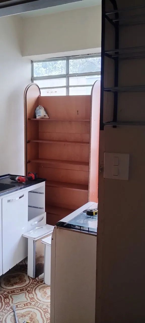 Aluga se quarto mini cozinha banheiro quintal  - Foto 2