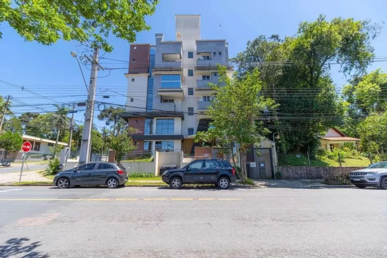 Lindo studio para locação com 31m² com 1 quarto em Mercês
