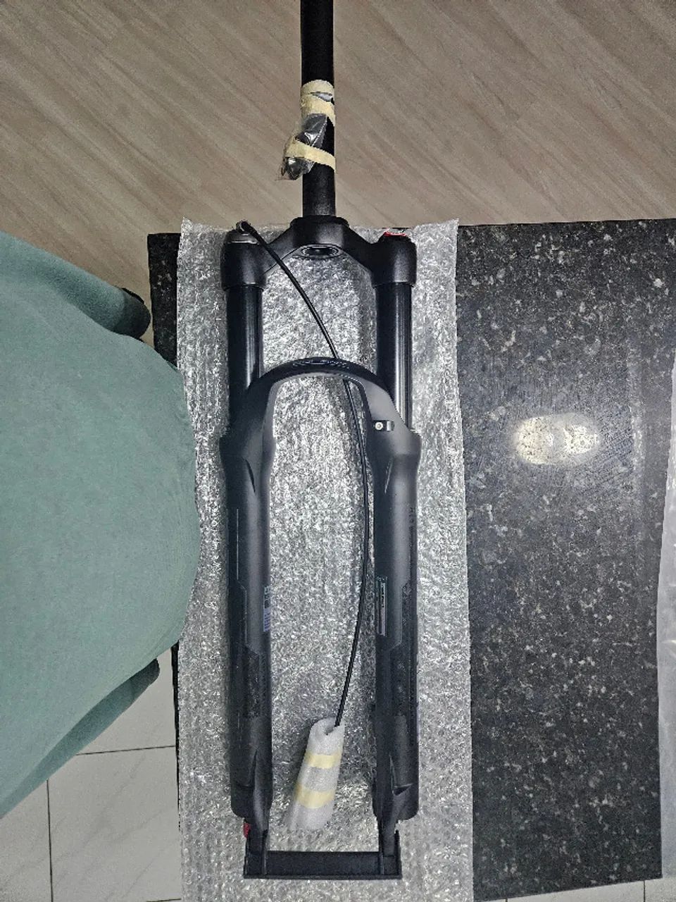 Suspensão Bolany ar e óleo aro 29