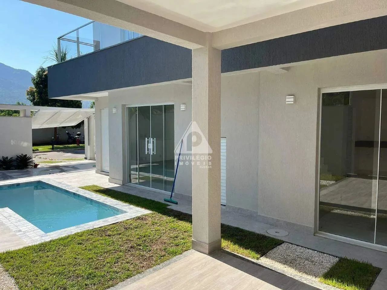CASA TRIPLEX 4 SUITES, 2 VAGAS E PISCINA - À VENDA - VARGEM PEQUENA - Foto 3
