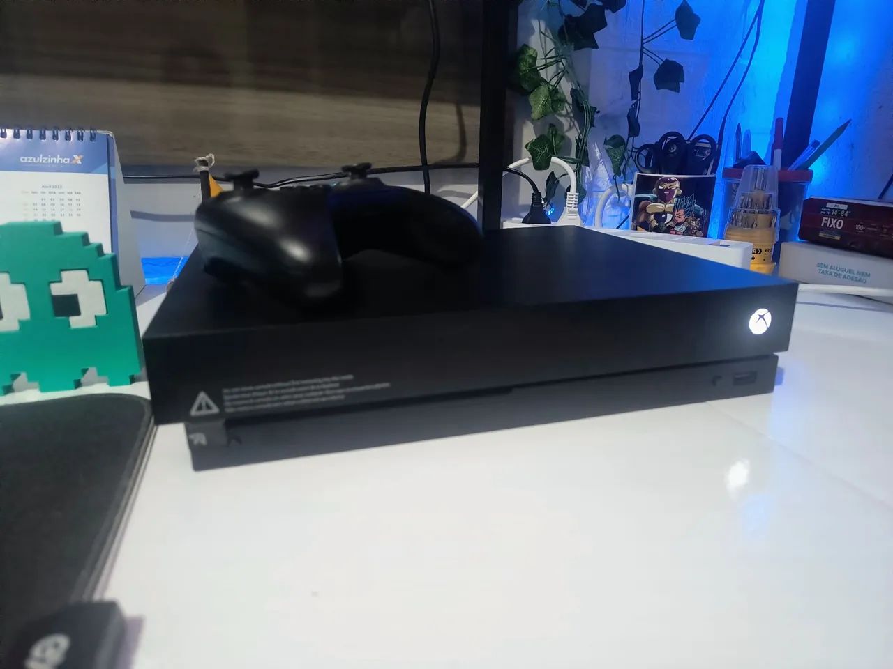 Xbox One X 1TB Preto - 1 controle 